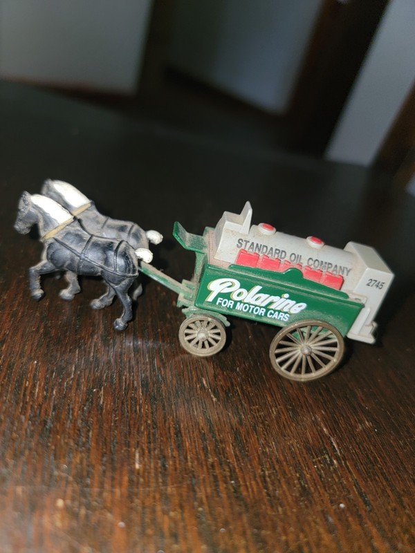 Polarine Horse and Wagon Standard Oil Co. Chevron Lledo, No. 9 DIE CAST, ENDLAND