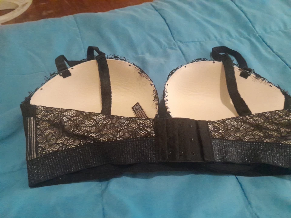 Sujetador vintage Victoria Secret Foto 3 de 3