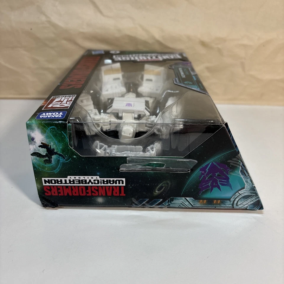 New Transformers Earthrise War for Cybertron Runamuck Figure - NEW  - Image 3 of 4
