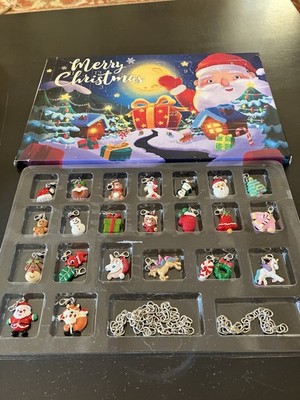 27 Pc Christmas Advent Calendar 2021 Girls Silver Charm Bracelet +Necklace Set