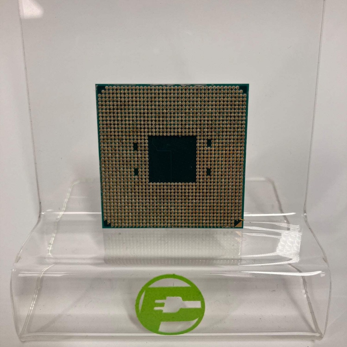 AMD Ryzen 5 5600G Processor (4.4 GHz, 6 Cores, Socket AM4) Tray
