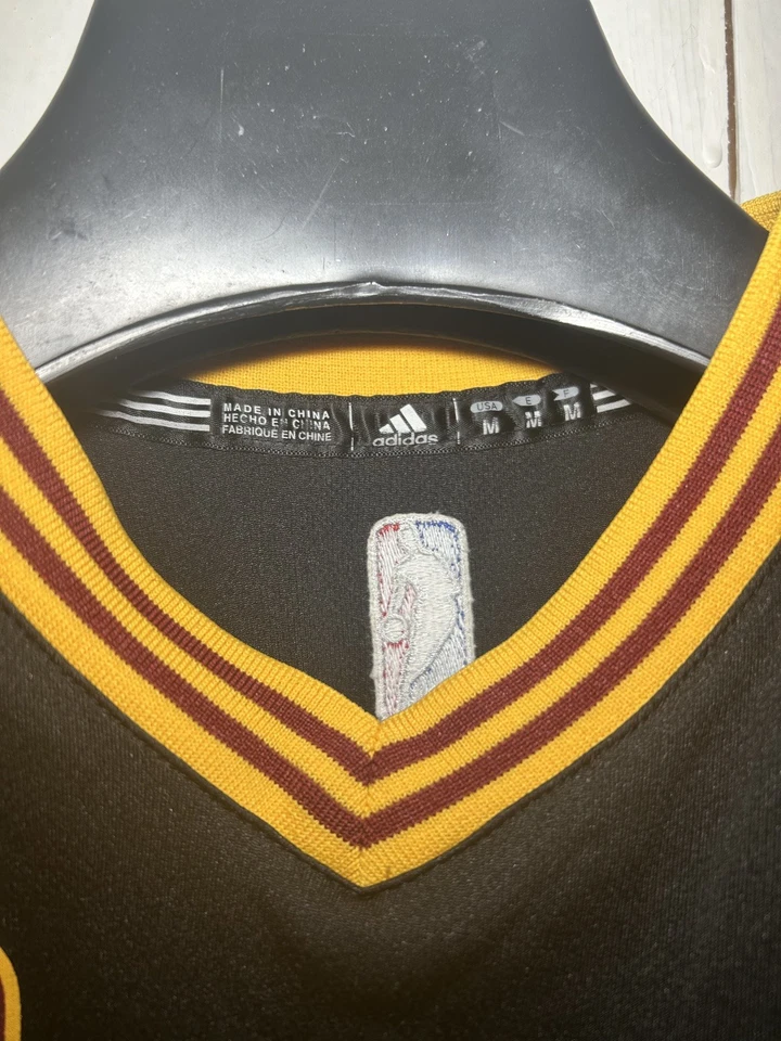 Lebron James Cleveland Cavaliers Adidas Sleeved Jersey 2016 NBA Finals Youth M - Image 3 of 3