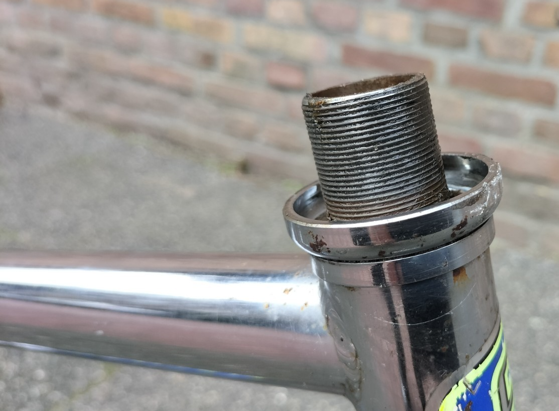 GT BMX PRO SERIES 24 INCH 1990 old school VINTAGE BMX frame AND
