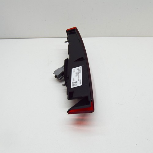 VOLVO V60 MK2 Rear Inner Right Side Tailgate Taillight 32228905 NEW - Picture 5 of 9