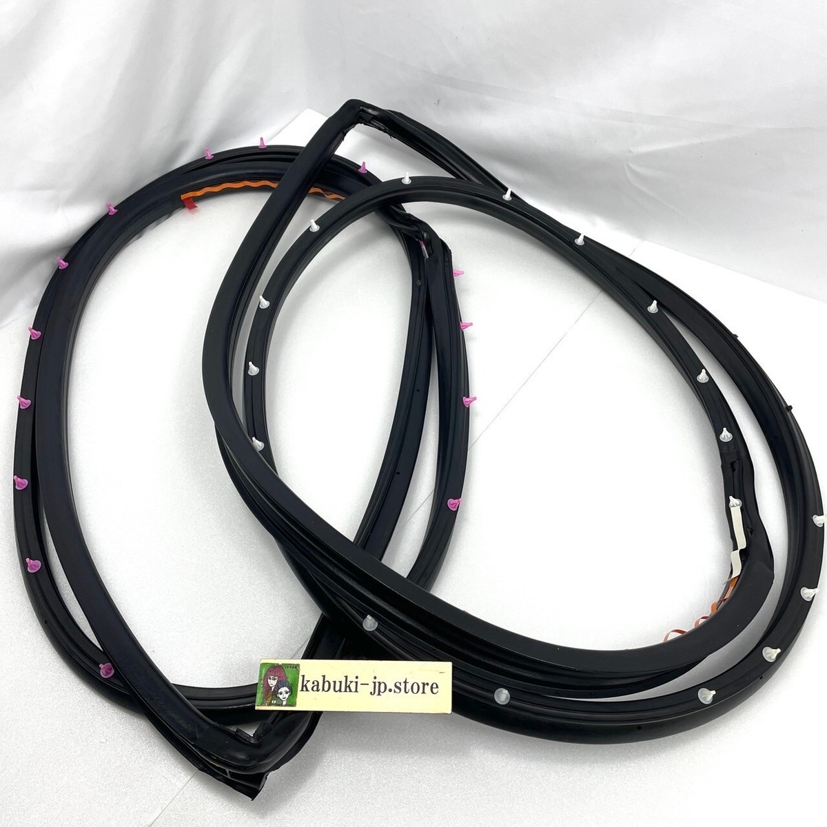 mrページ Mitsubishi Genuine MR341104 MR341103 WEATHERSTRIP RR DOOR OPENING