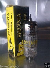 NIB SYLVANIA 8EB8 Electron Electronic Tube NOS