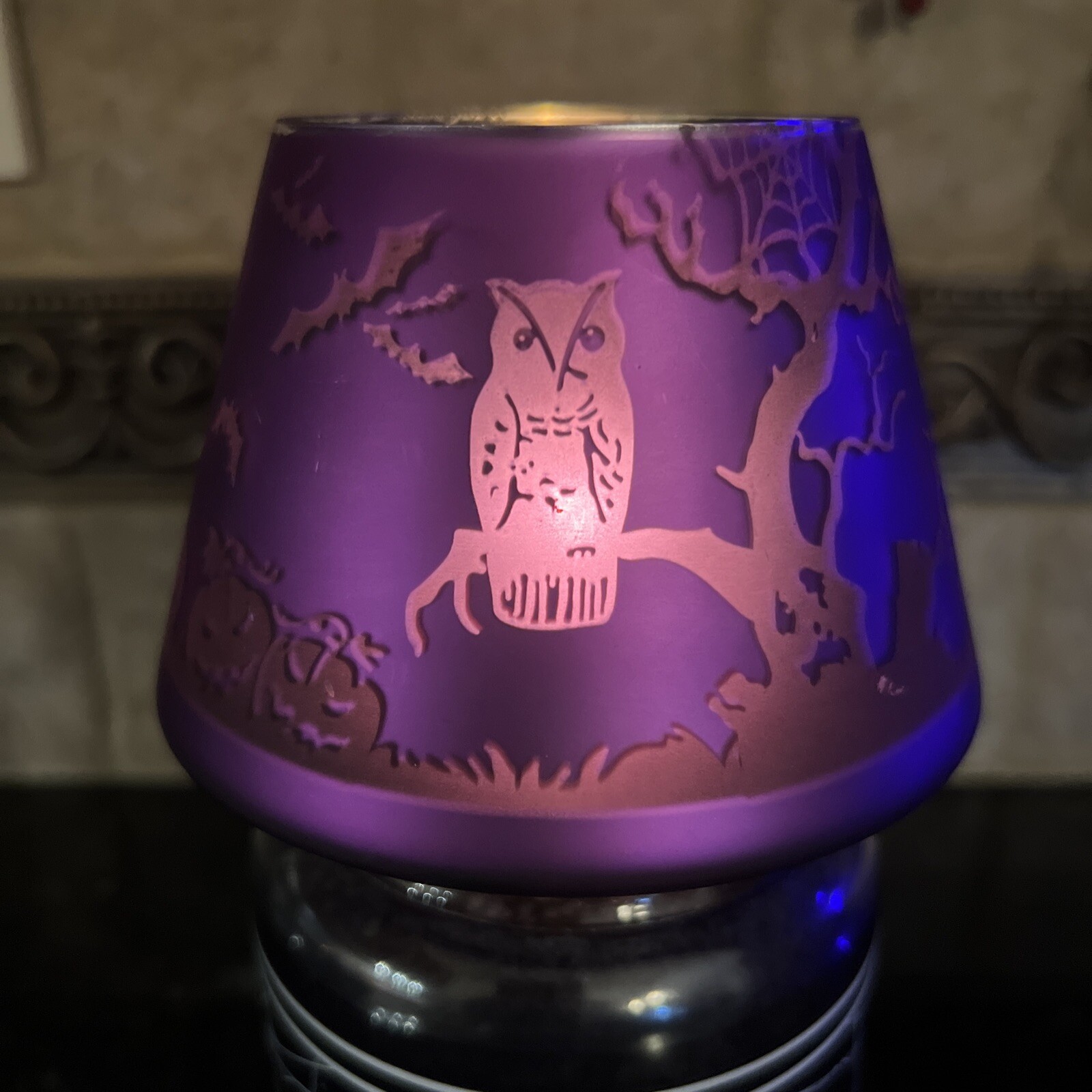 YANKEE CANDLE HALLOWEEN GLASS JAR CANDLE FLICKERING OWL LAMP SHADE