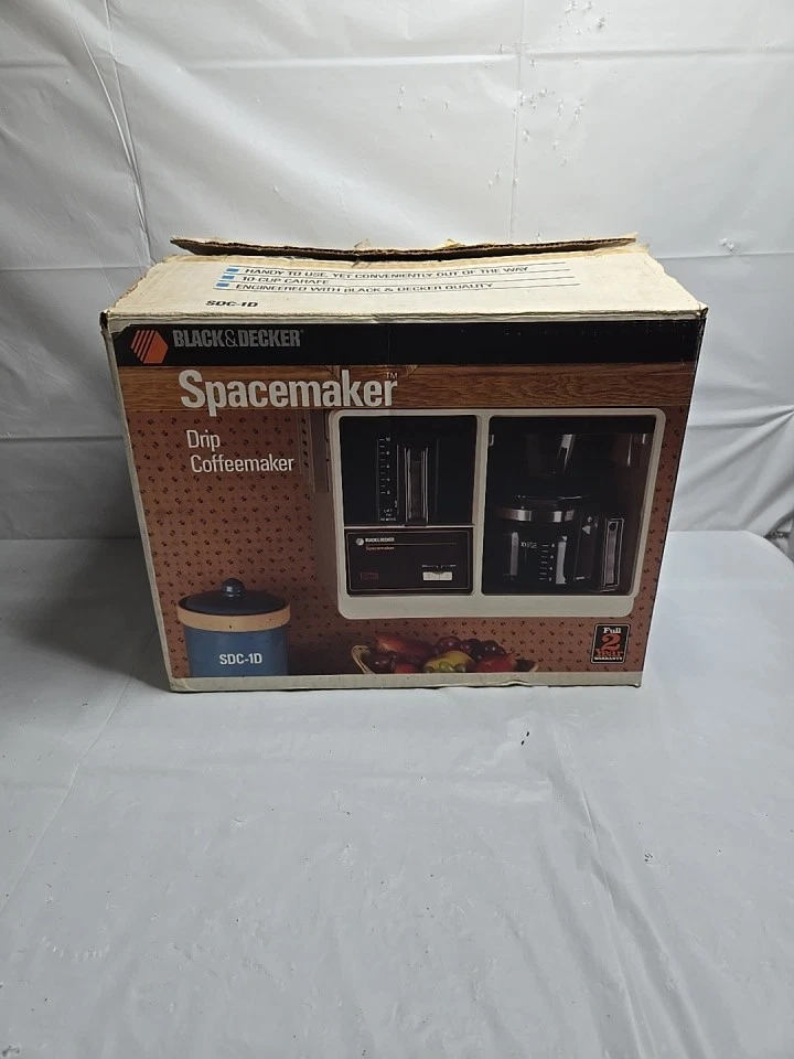 Vintage Black & Decker SDC-3D 10-Cup Undercabinet Spacemaker Coffee Maker