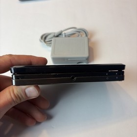 Nintendo 3DS Handheld Video Game Console Black CTR-001 (USA) W Charger US Model