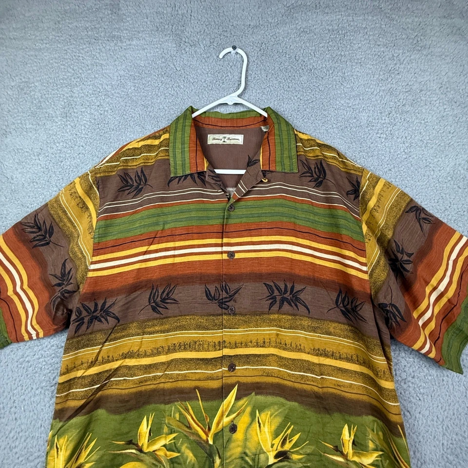 Tommy Bahama Mens Silk Hawaiian Shirt Paradise Palm Bird Paradise Print Size L - Image 2 of 4