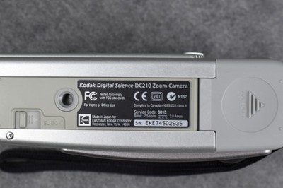 Kodak DC210 Zoom 1MP Digital Camera Tested w/ Case Manuals Cables