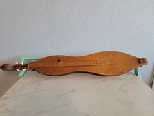 Vintage 4 String Mountain Dulcimer Hourglass & Heart Body 39.5" Hand Made