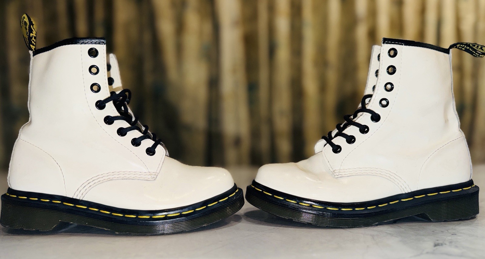 Dr Doc Martens Womens 1460 White Smooth Leather Lace Up Boots Size 5 US image 3
