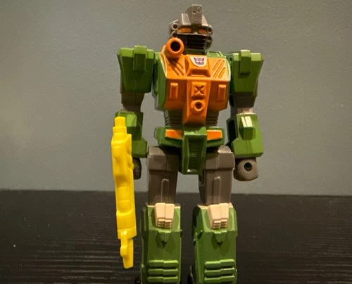 HASBRO VTG 1990 TRANSFORMERS G1 ACTION MASTERS GUTCRUNCHER ROBOT ACTION FIGURE