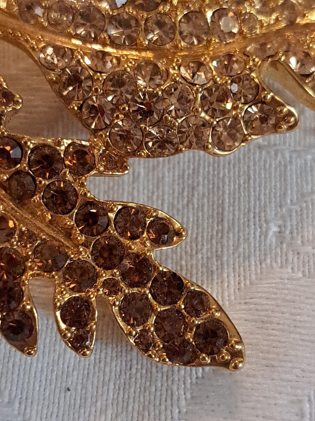 VTG KJL Kenneth Jay Lane Leaf  Goldtone Rhineston… - image 4