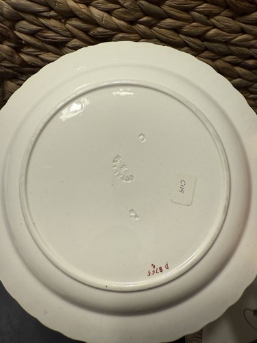 Vintage Copeland Spode Botanical Embossed 8.25” Plates Set of 3 Floral Plates - Picture 5 of 8