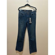 Jordache NWT Sz 6 Women  s Bootcut Flate Dark Wash Jeans Inseam 31.5