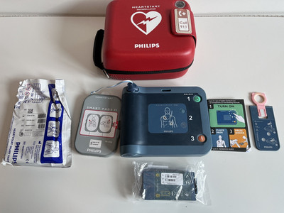 Philips HeartStart FRx Defibrillator