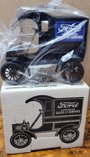Ertl 1905 Ford Model T Delivery Car Bank Ford Authorized Sales and Service 1/25