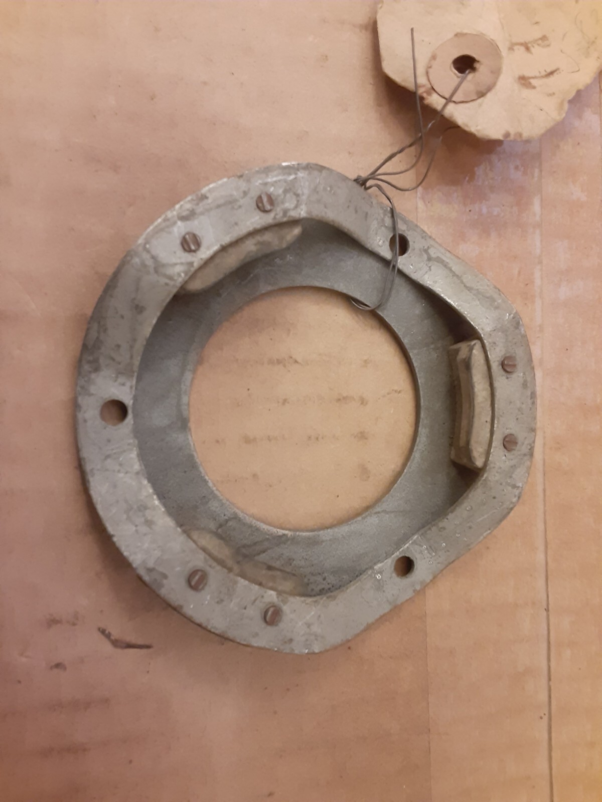 193941 Studebaker President & Commander w/Phantom Wheel Horn Contact