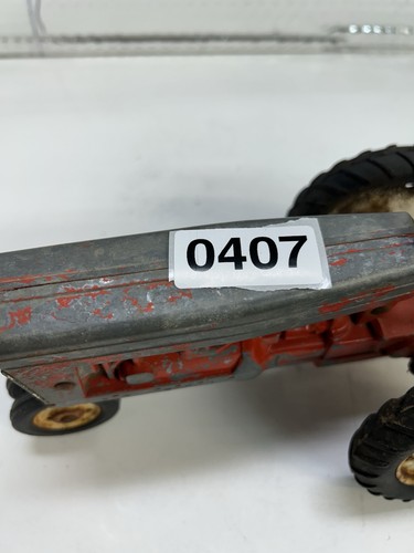 Vintage Try-scale 1960s International Harvester Tractor For Parts Or Repair - Picture 14 of 15