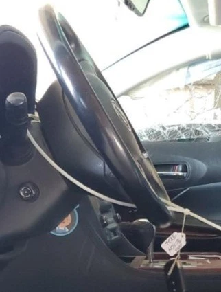 2008-2011 Lexus GS350 LH Driver Steering Wheel Airbag OEM - Imagem 2 de 4