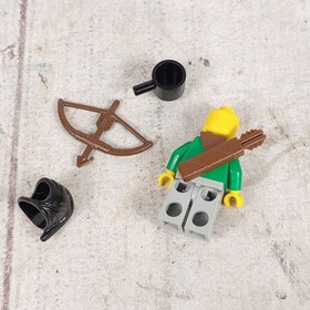 Lego Dark Forestman 3 Minifigure w/ Quiver + Bow - Castle 6024 6079 cas008