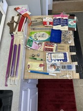 miscellaneous lot Of Sewing Including Many Needles