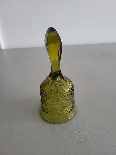 Vintage FENTON Olive Green Glass Bell English Diamond Point & Scrolls 6” - Picture 4 of 7
