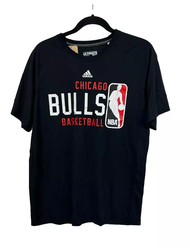 Chicago Bulls basketball NBA T Shirt Size M Mens Black Short Sleeve Crew  Neck