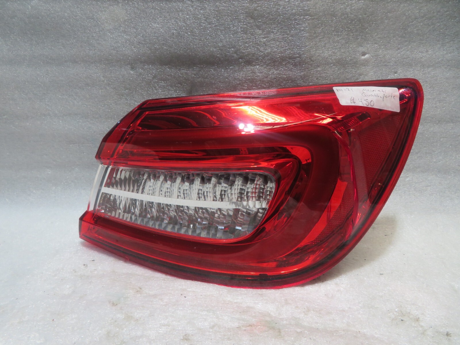 MASERATI QUATTROPORTE RIGHT SIDE OUTER TAILLIGHT LIGHT LAMP OEM 2014-2021  RC90