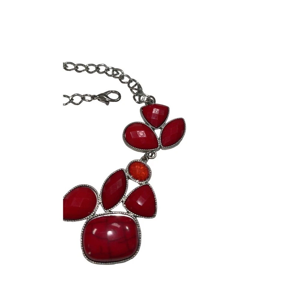 Kohl’s geometrical statement necklace - Image 4 of 4