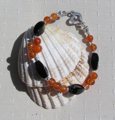 Schwarz & rot Achat (Orange) Kristall Edelstein Perlen Armband-kostenloser UK Versand