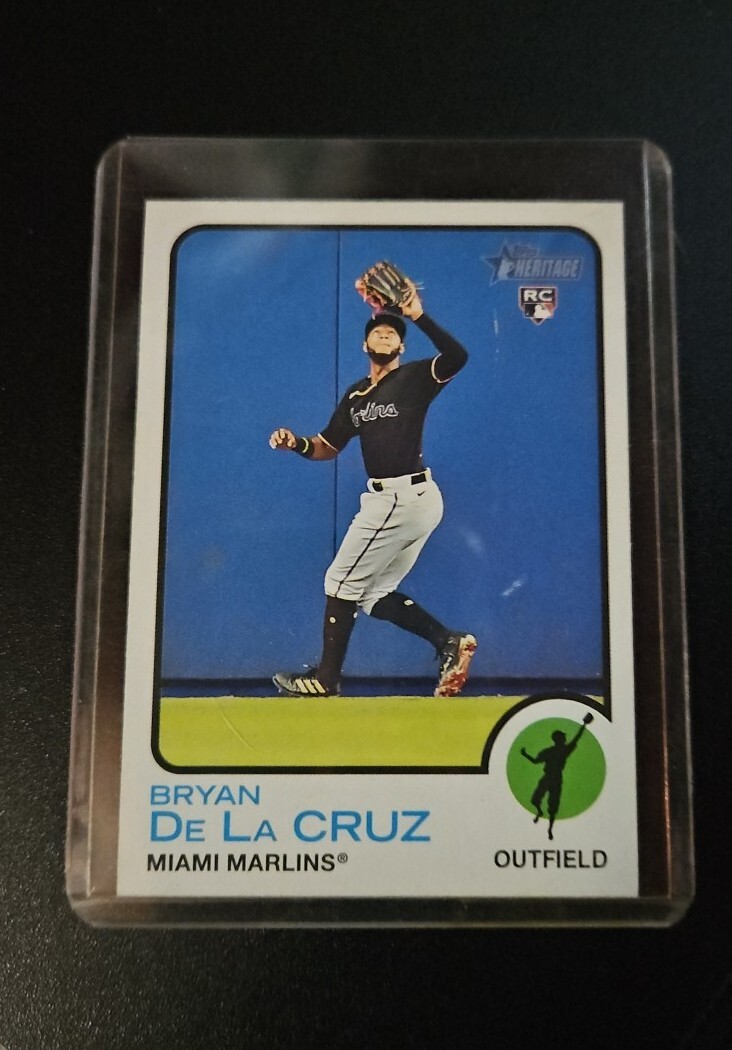 Bryan De La Cruz Rookie Auto 2022 Topps Heritage Real One ROA-BDLC Marlins RC