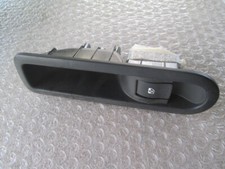 RENAULT MEGANE GRANDTOUR 1.5 TDCI 6M (2006/2009) RICAMBIO PULSANTE ALZACRISTALLO