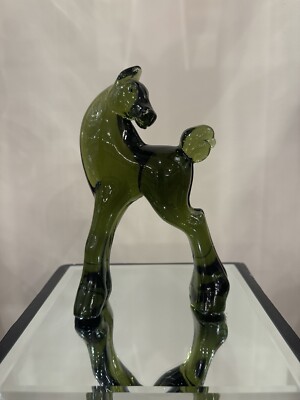 Heisey by Imperial Verde Green Filly, Head Backwards
