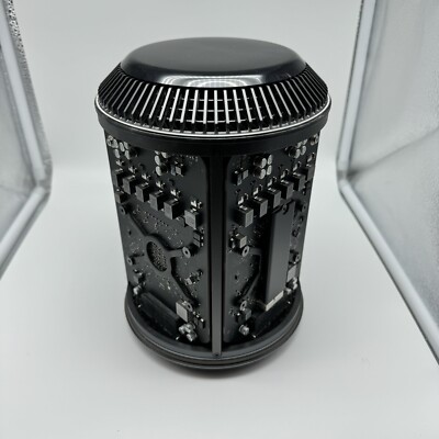 Apple Mac Pro 2013 A1481 | 3.70GHz Xeon E5 | 12GB RAM Apple Mac Pro 2013 A1481 | 3.70GHz Xeon E5 | 12GB RAM