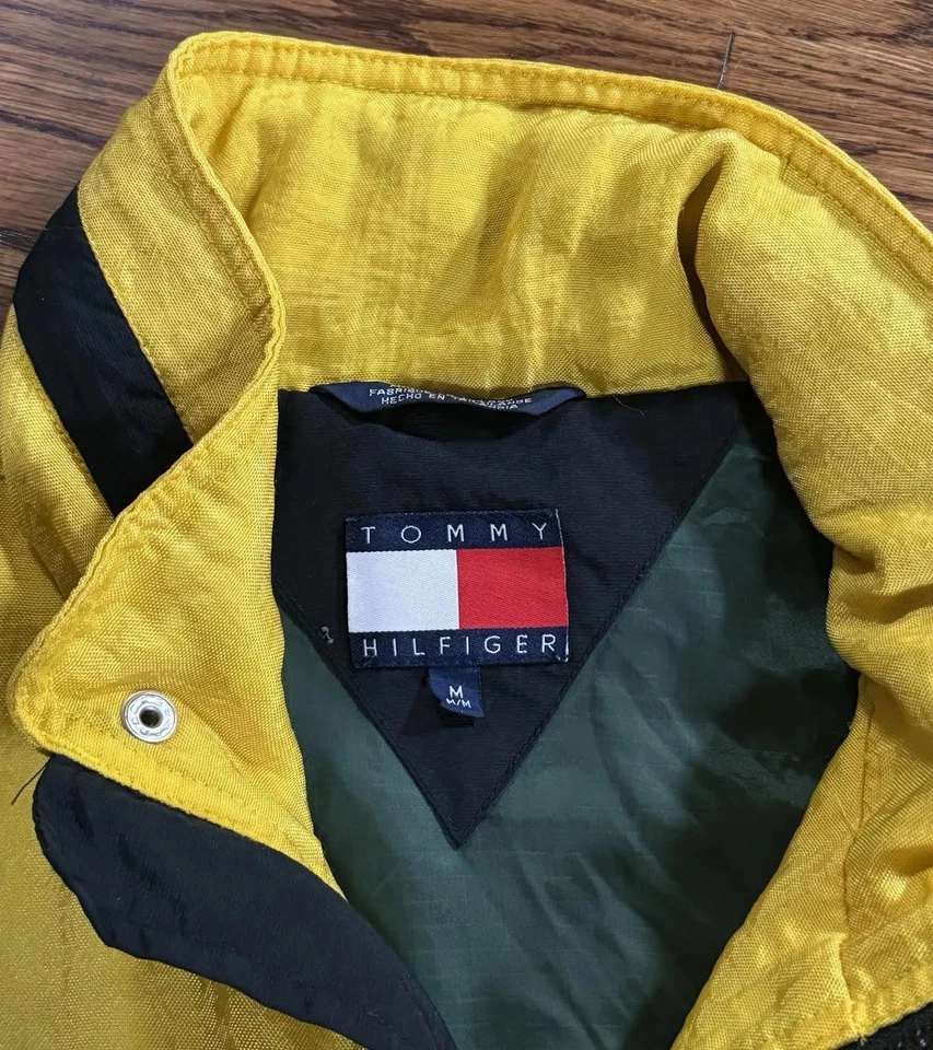 Vintage Tommy Hilfiger Outdoors Expedition Yellow Nylon Vest (Size M) - Image 3 of 3