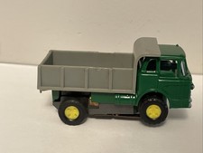 Mack Dump Truck 1362 Aurora T-jet 500 Closed Rivit Chassis