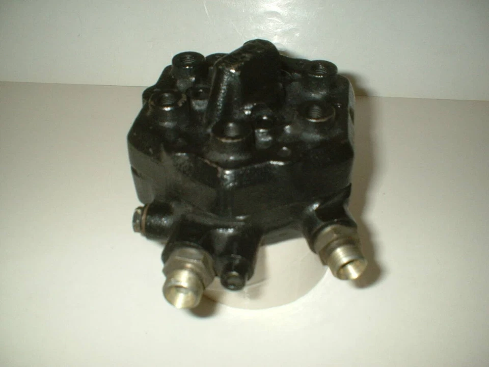 Porsche 911 Air-Cooled Narrow “K-Jetro” Fuel Injection Distributor - Image 4 of 4