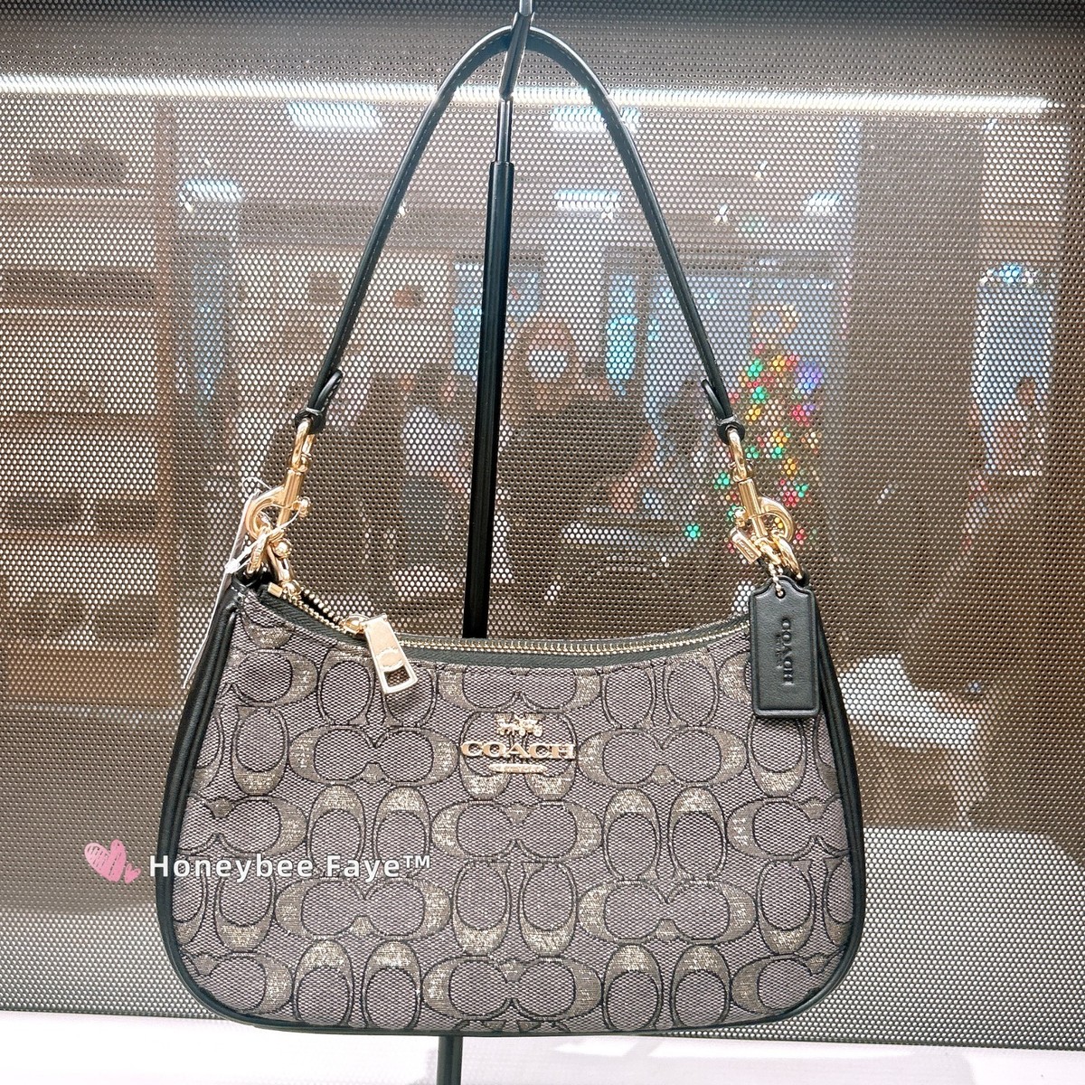 NWT Coach Teri Shoulder Bag In Signature Jacquard CCZ02 (shinning