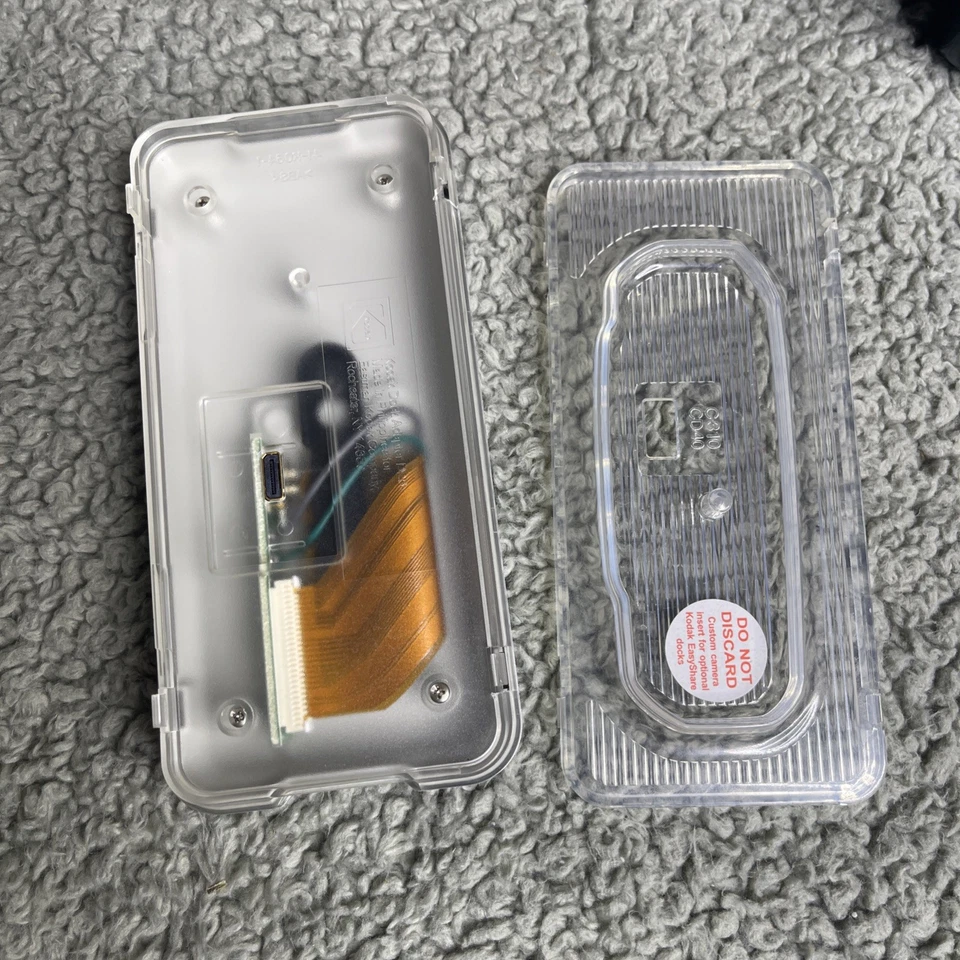 Kodak EasyShare Printer Dock Series 3 + C310 Camera w/ 300 Photo Paper Works - Image 4 of 4