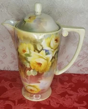 Nippon Handpainted Floral Pitcher With Lid Vintage From Japan Pre-owned