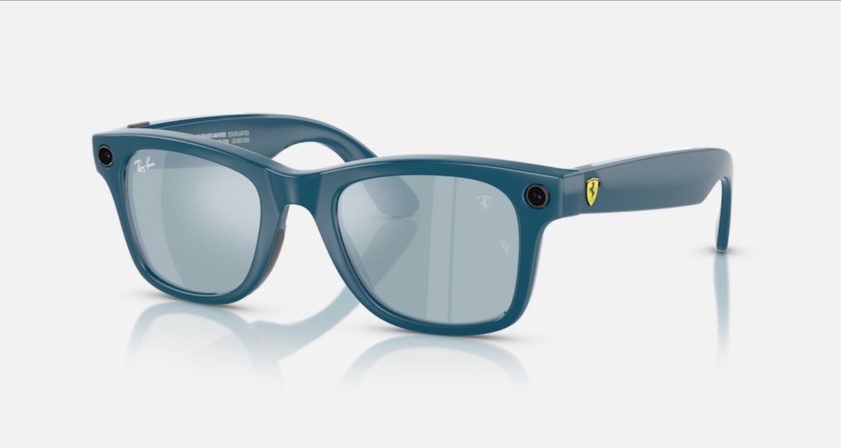 Ray-Ban WAYFARERハイパーカーボンSCUDERIA FERRARI Ray-Ban Meta Ferrari Wayfarer SCUDERIA Limited Edition