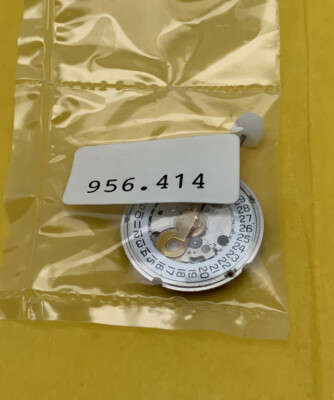 ETA 956.414 movement. date at 3 o'clock New Old Stock.