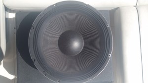 jbl 18sws1000