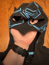 Boys XS 4 5 Batman Sweatshirt with Eye Covering Hoodie Hood Full Zip Back Cape