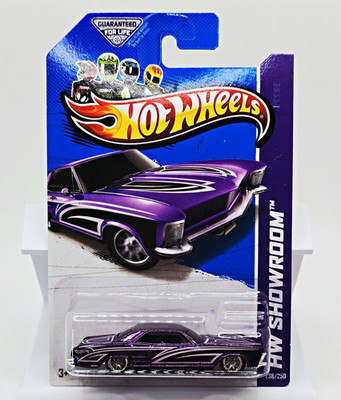 Hot Wheels '64 Buick Riviera STH Super Treasure Hunt HW Showroom Muscle Mania