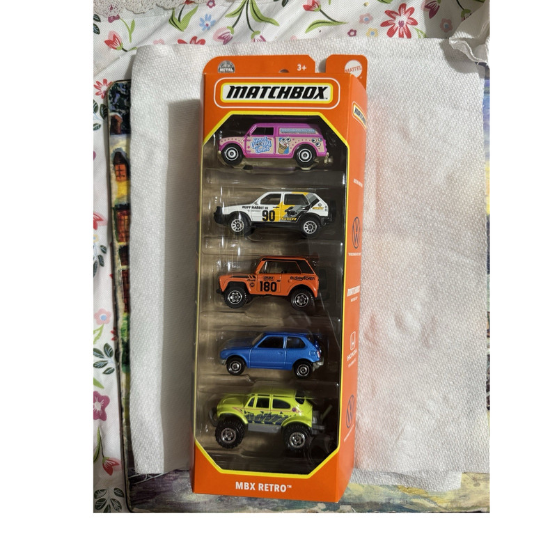Matchbox MBX Retro 5-Pack Volkswagen 1:64 Diecast Metal Cars Multicolor