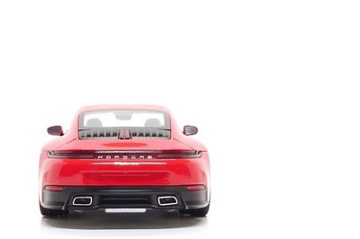 Minichamps 1:18 Porsche 911 Carrera (992.2) in Guards Red | eBay